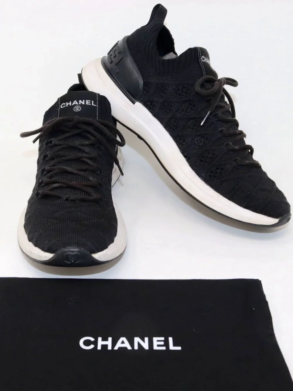 Chanel Tennies 39 Black Fabric Quilted Logo Matelasse Knit Sneakers - Picture 1 of 15